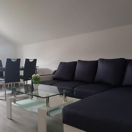 Apartmani Brigita Korenica Exteriör bild